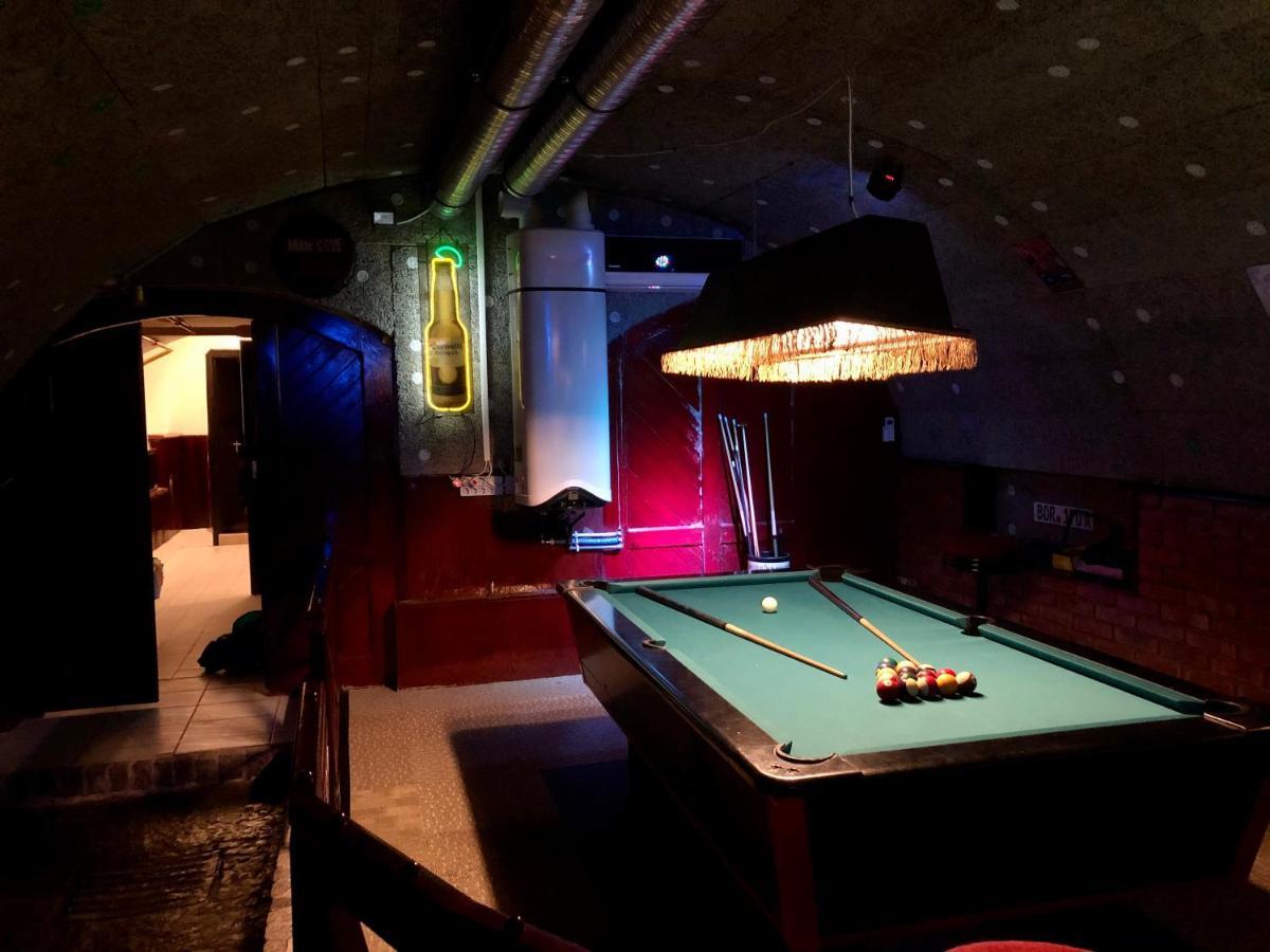 Whole Basement Former Pub 5 For Stag Do Budapest Eksteriør bilde